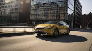 Car Comparison UK 2025 | Best Electric, Hybrid & Petrol Cars